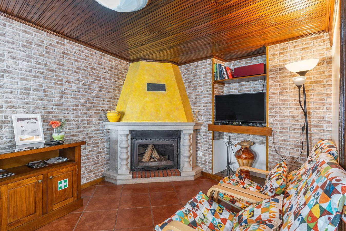Casa D'Aldeia: Vista Montanha, Wi-Fi e Ar Condicionado em Rio Caldo in Rio Caldo, Parque Nacional da Peneda-Gerês