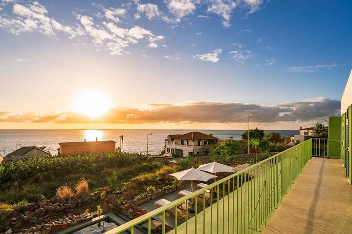 Location de vacances pour 6 personnes, avec jardin à Paul Do Mar