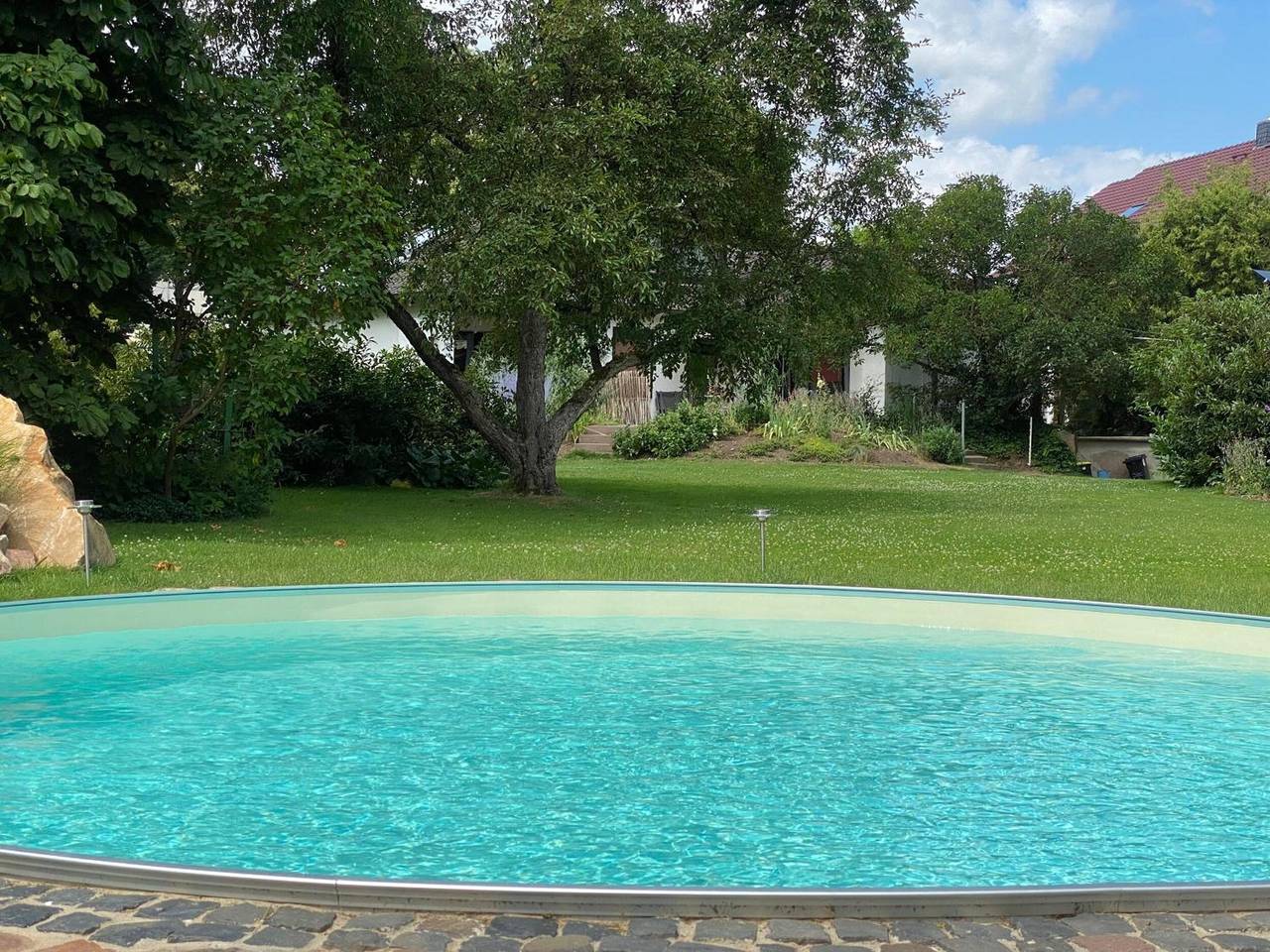 Ganze Wohnung, Apartment mit romantischem Garten an der Märchenstraße! in Reinhardshagen, Hessisches Bergland