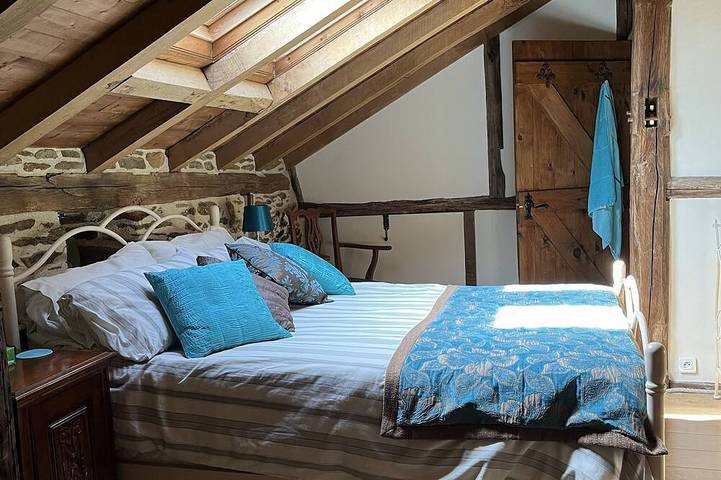 Gîte pour 2 personnes, avec jardin et terrasse à Saint-Martin-de-Fressengeas - 3