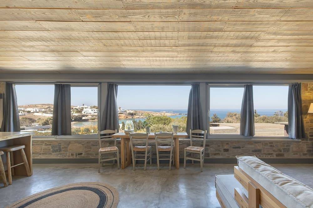Vitamine Sea House - Island Living Paros in Parasporos, Paros