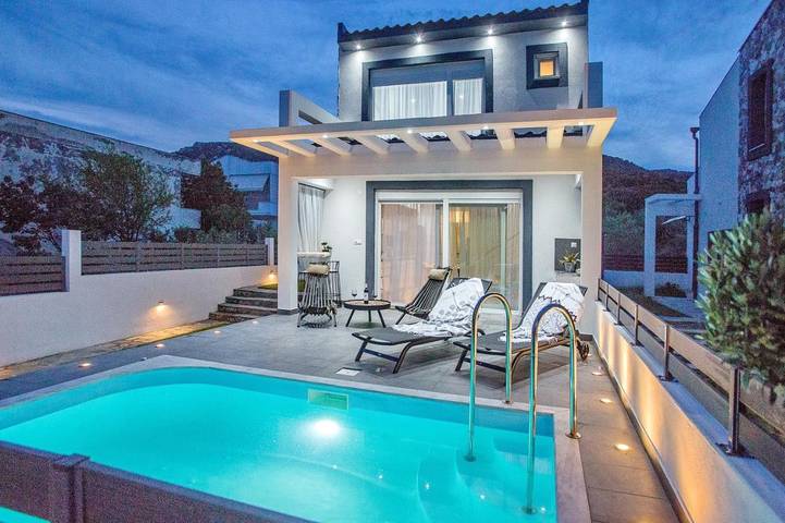 Villa für 6 Personen, mit Garten und Pool sowie Ausblick - 1