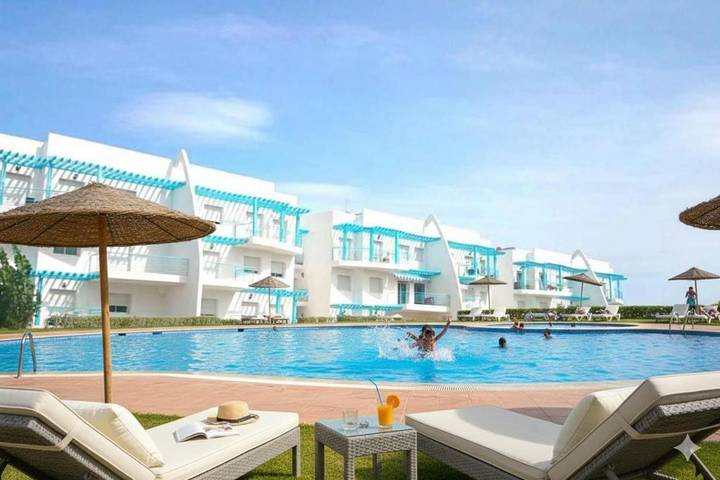 Gîte pour 5 personnes, avec bassin pour enfant ainsi que piscine et jardin à M'diq - 4