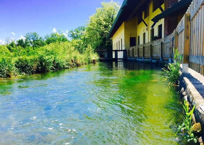 Casa vacanza per 2 persone, con Terrazza e Giardino nonché Panorama a Oleggio