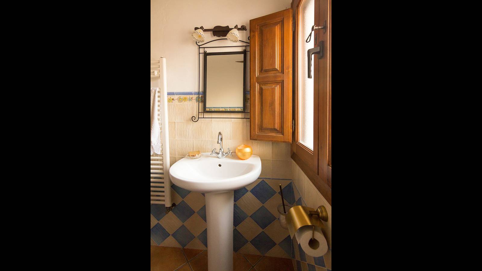 Maison romantique pour 2 ou 4 personnes in Laroya, Cordillera Penibética