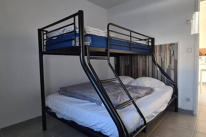 Location de vacances pour 5 personnes, avec vue et jardin, animaux acceptés à Surtainville - 2