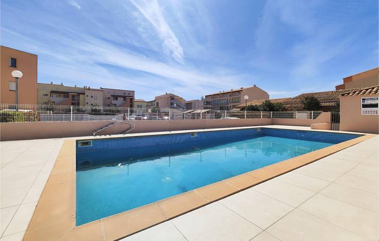 Location de vacances pour 6 personnes, avec terrasse et piscine dans Plage Richelieu - 2