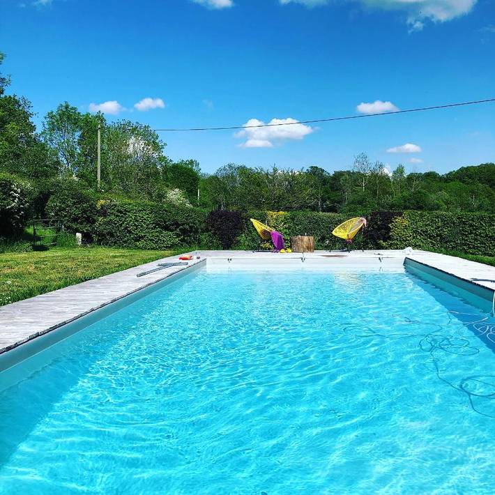 Tente pour 2 personnes, avec vue et piscine ainsi que jardin et vue sur le lac, animaux acceptés dans la Creuse - 2
