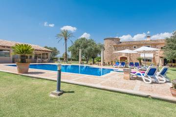 Villa in Sa Pobla, North Majorca für 10 