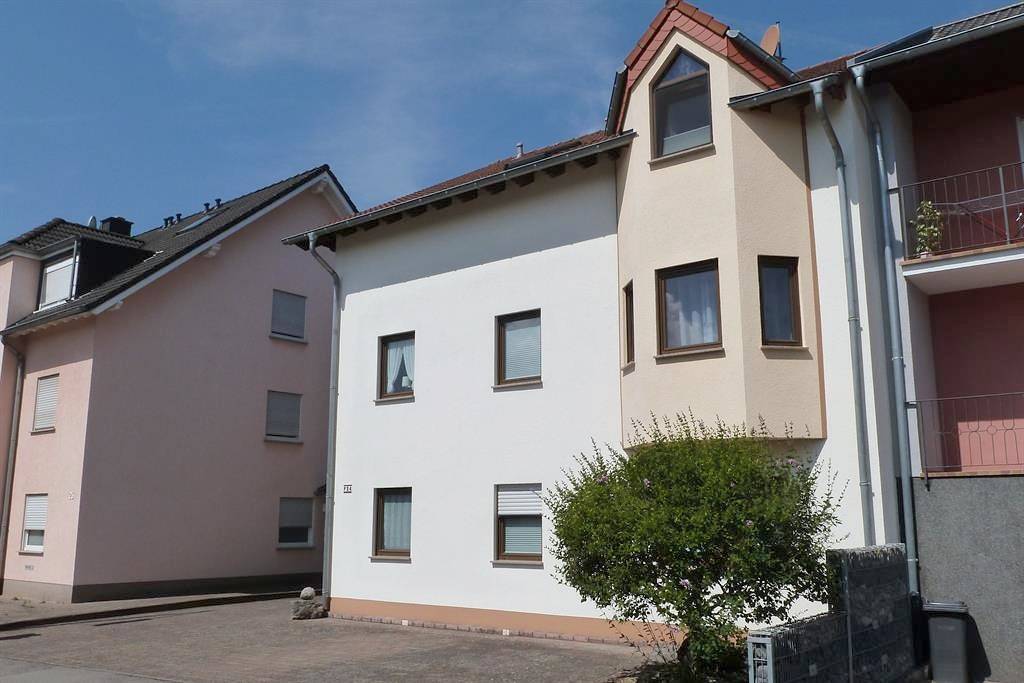 Ganze Ferienwohnung, 2-Bett-Ferienwohnung Dusche und Bad/Wc, 2 Schlafr. in Igel, Landkreis Trier-Saarburg