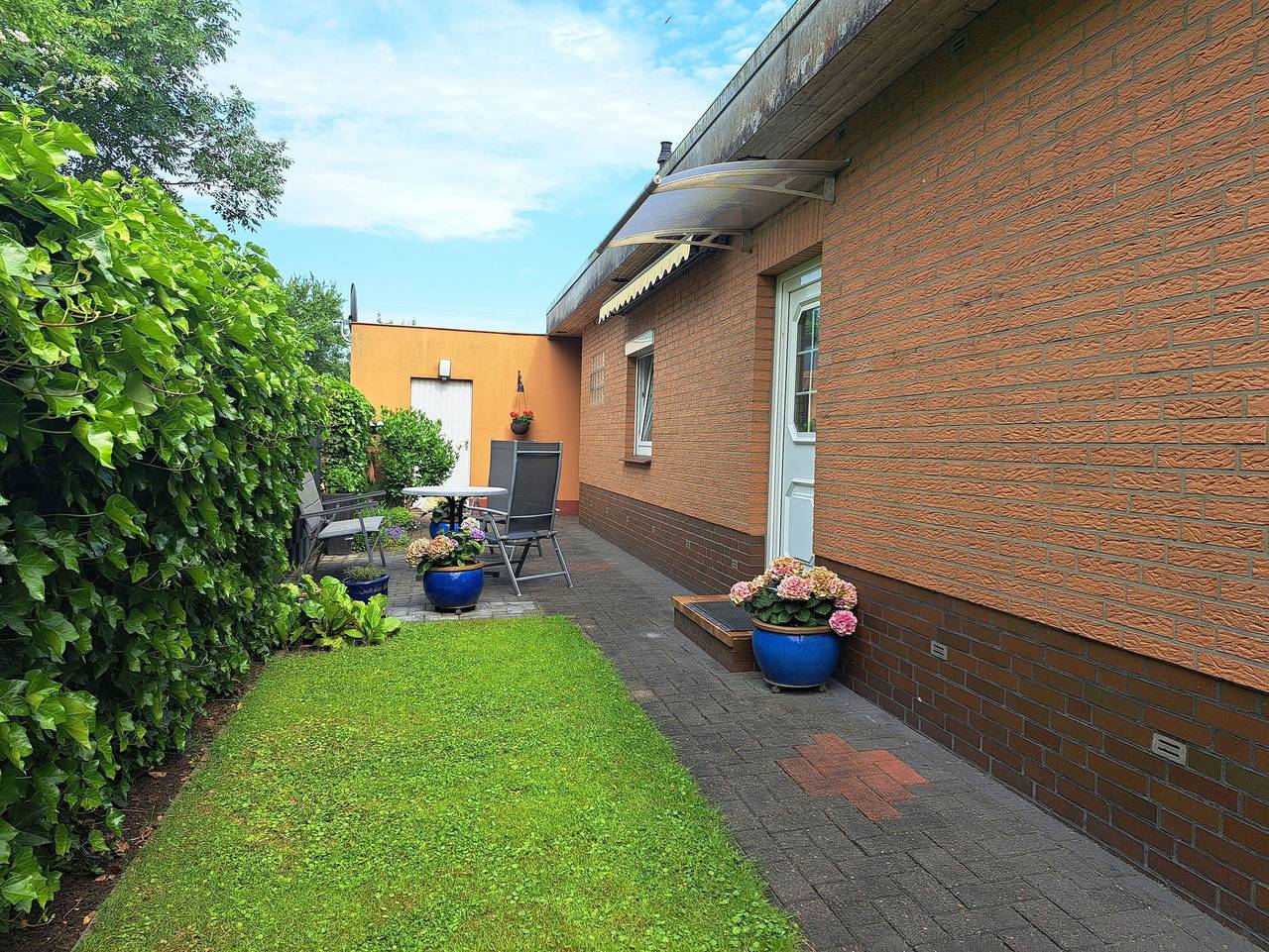 Ganze Ferienwohnung, 214 Ferienwohnung - Willig - 214 Ferienwohnung in Rüstersiel mit Außensitzplatz in Rüstersiel, Wilhelmshaven