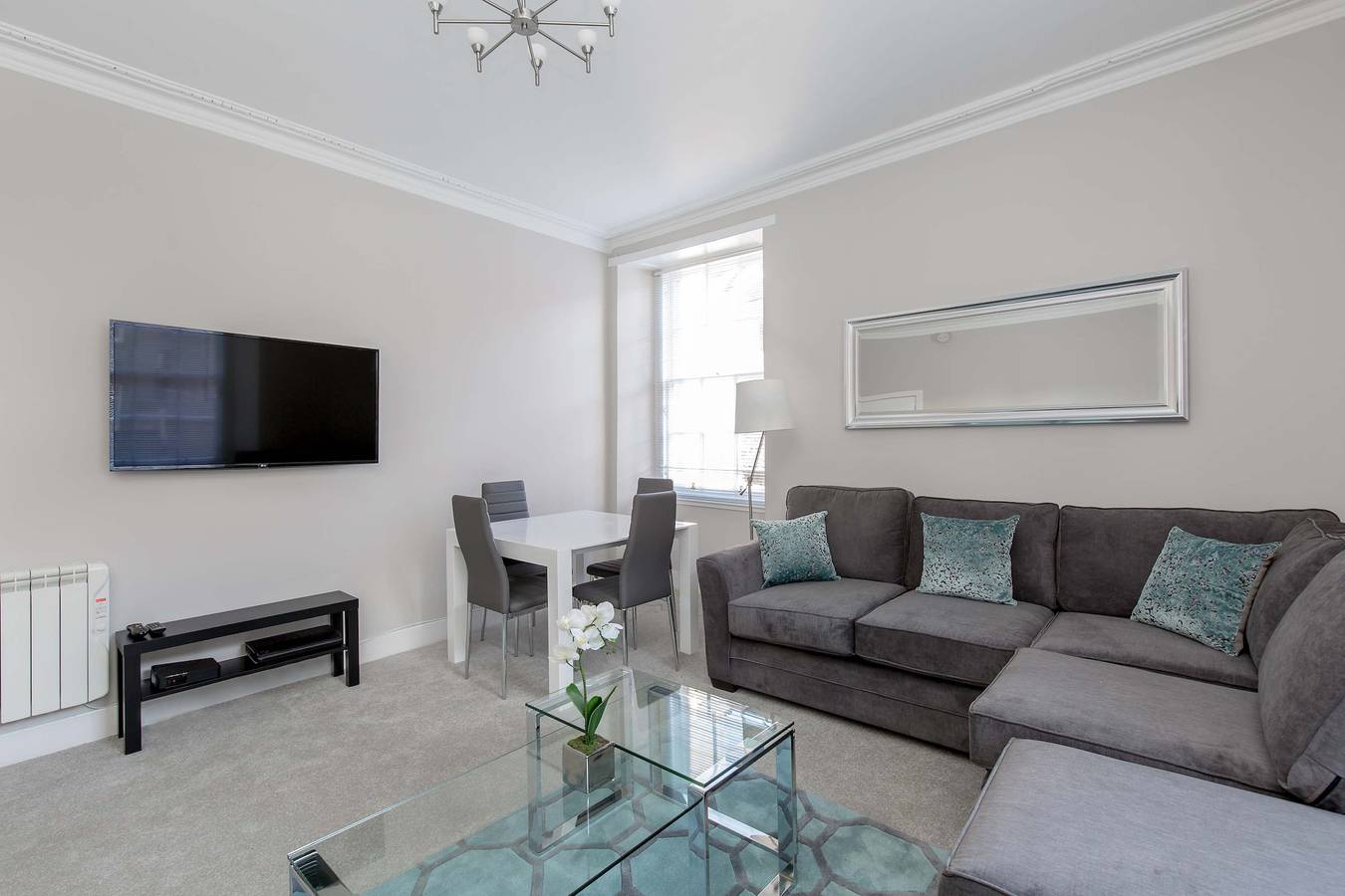 Appartamento intero, Grassmarket Modern Two Bedroom Apartment in Edimburgo, Lothian