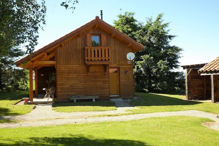 Gîte pour 6 personnes, avec jardin à Domaize