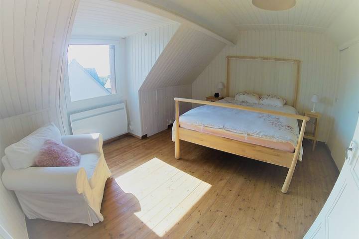 Location de vacances pour 8 personnes, avec jardin et terrasse, animaux acceptés à Île-de-Bréhat - 2