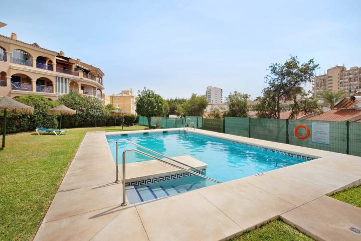 Holiday rental for 4 people, with Children pool and Lake view in Benalmádena