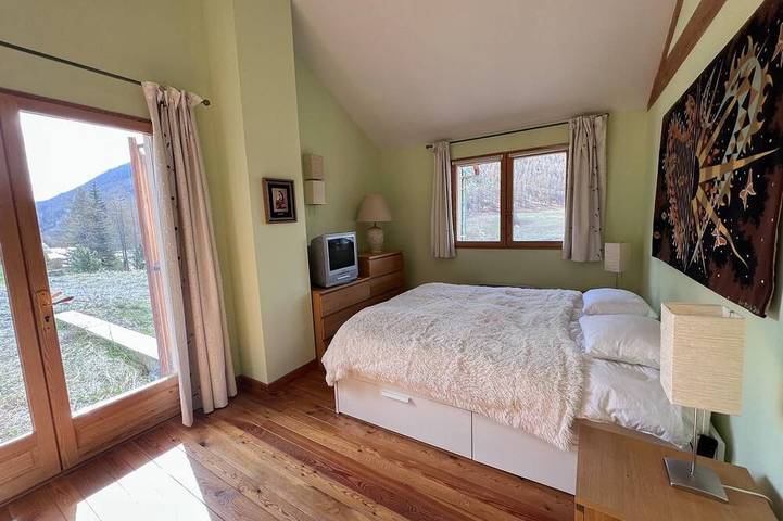 Gîte pour 6 personnes, avec jardin et terrasse à Molines-en-Queyras - 3