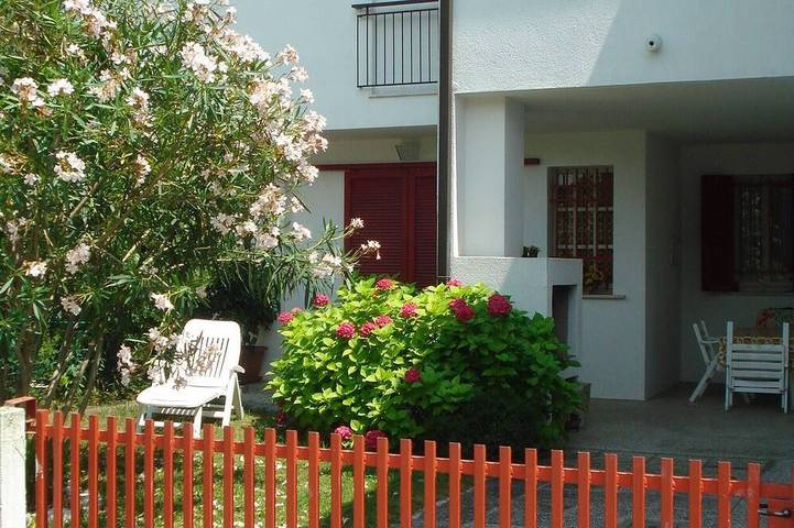 Ferienhaus für 8 Personen, mit Pool und Garten, mit Haustier in Caorle
