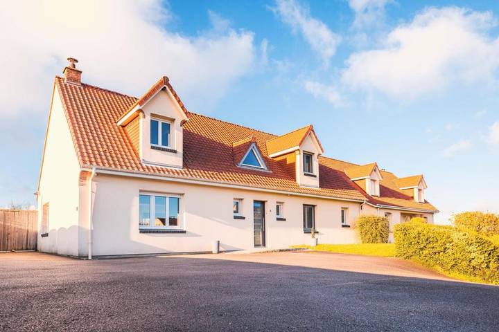 Location de vacances pour 16 personnes, avec jacuzzi ainsi que jardin et piscine à Desvres - 3