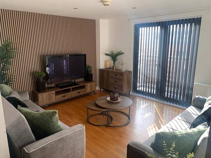 Holiday letting for 6 people, with Balcony in Liverpool