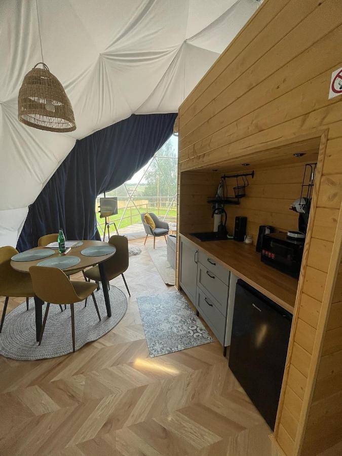 Tent in Szczytna, Sudety (Polska)