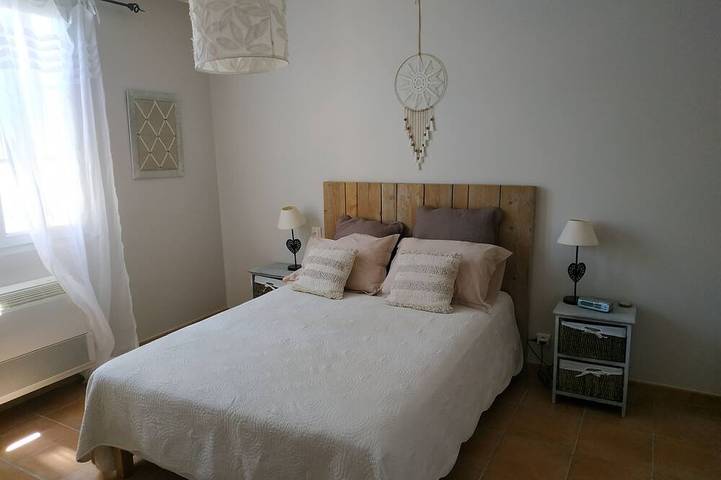 Location de vacances pour 6 personnes, avec terrasse et jardin à Cairanne - 2