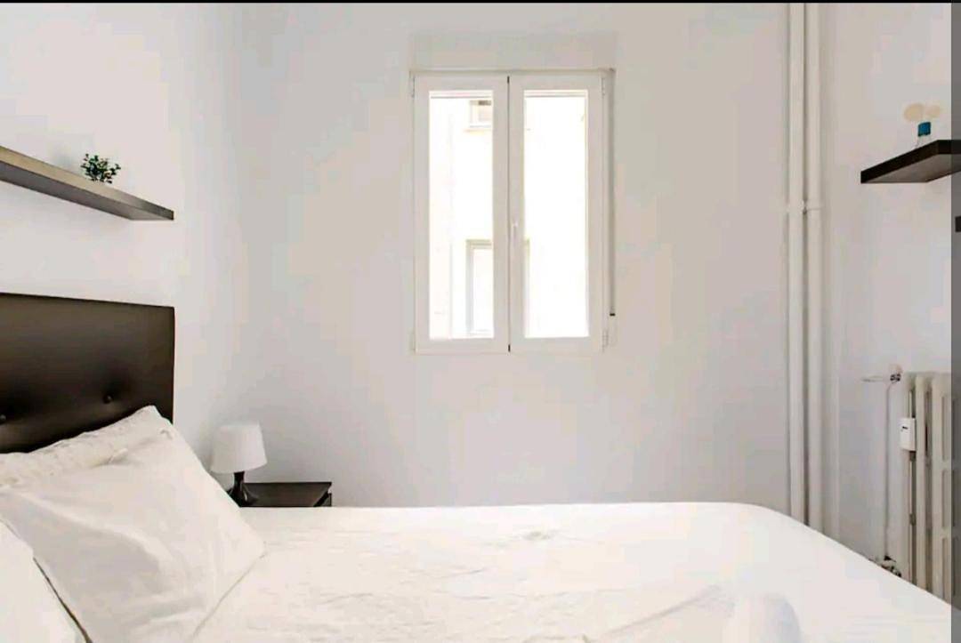Double Room in Madrid, Communaute de Madrid