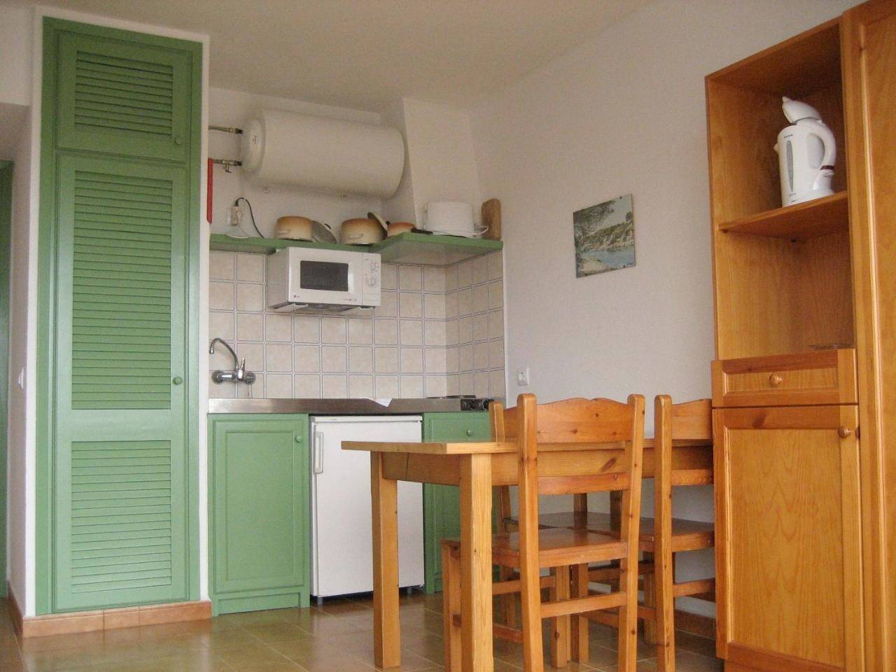 Apartamentos Vista Blanes in Cala Blanes, Ciutadella