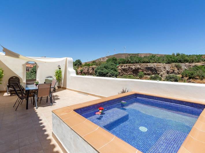 Casa rural para 11 personas, con piscina y terraza en Valle de Lecrín