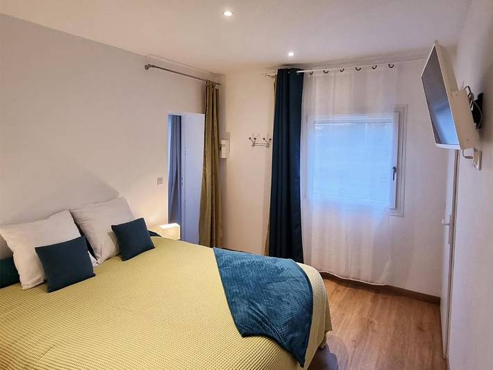 Gîte pour 3 personnes, avec Terrasse et Jardin dans Lac de la Raviège - 3