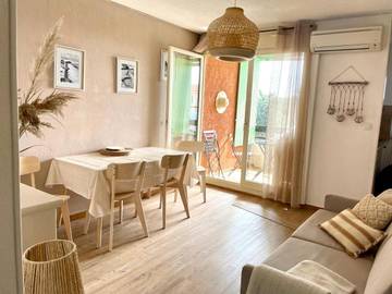 Gîte pour 4 personnes, avec vue et balcon dans Zone nature des vieux salins d'Hyères