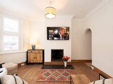 Glamping for 4 People in Twickenham, London, Photo 3