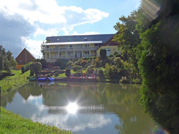 Ferienwohnung für 4 Personen, mit Garten in Lichtenhain