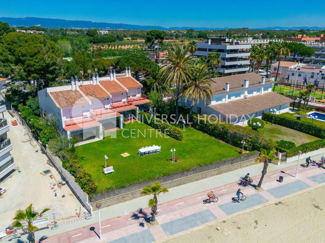 Casa Geranis in Vilafortuny, Cambrils