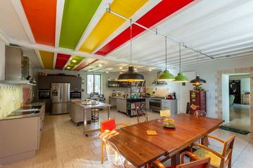 Location de vacances pour 8 personnes, avec terrasse et jardin à Mézières-en-Brenne