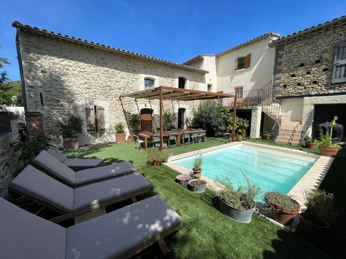 Four-Bedroom House in Saint-Christol-lès-Alès, Région d'Alès
