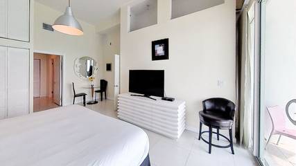 Loft for 6 Guests in Atlantic Heights, Miami Beach, Picture 4