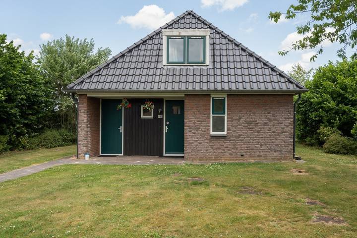 Ferienhaus für 4 Personen, mit Terrasse und Garten