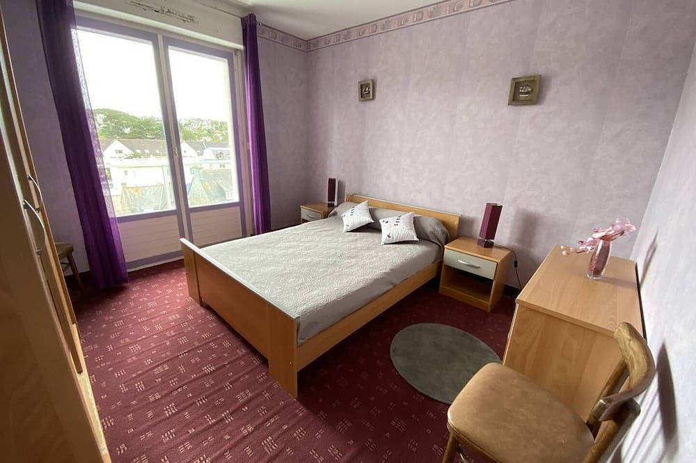 Ganze Wohnung, Large 2* apartment facing the large beach of Saint Cast, lovely sea view, 2 bedrooms, 4 bathrooms,... in Saint-Cast-le-Guildo, Dinan und Umgebung