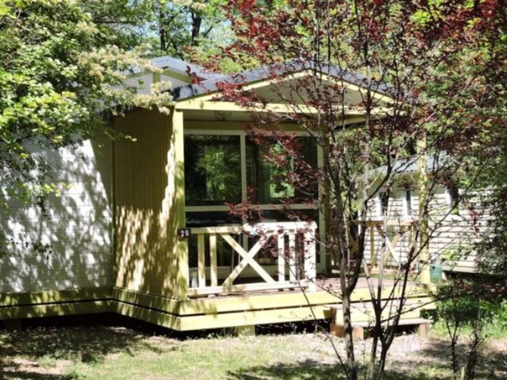Chalet pour 5 personnes, avec terrasse et piscine, animaux acceptés