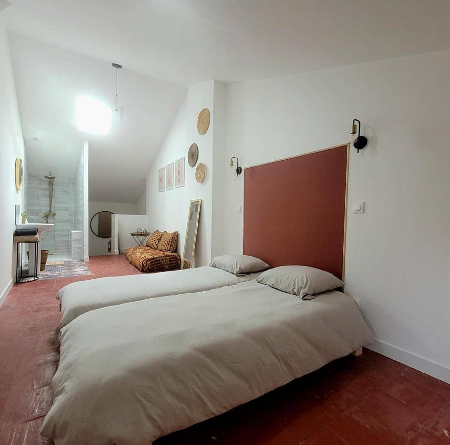 Two-Bedroom House in Saint-Marcel-sur-Aude, Côte méditerranéenne (France)