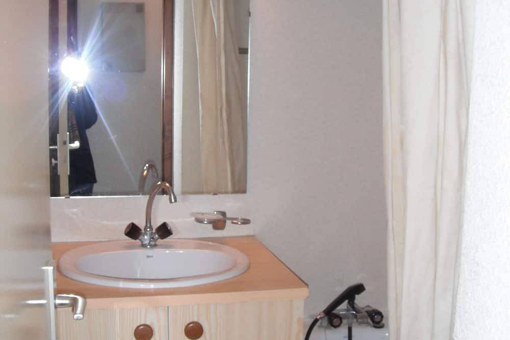 Appartement entier, Joli studio cabine + garage Mouflon 2 Praz de Lys in Le Praz de Lys, Taninges