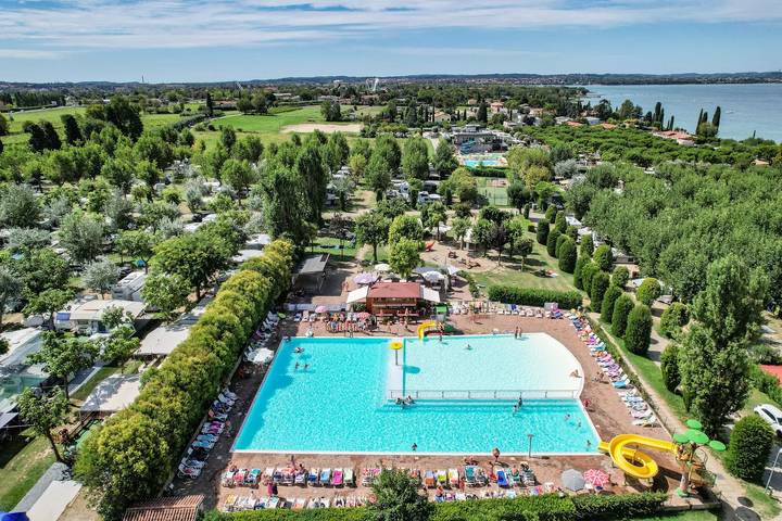 Bungalow für 4 Personen, mit Terrasse am Gardasee - 3