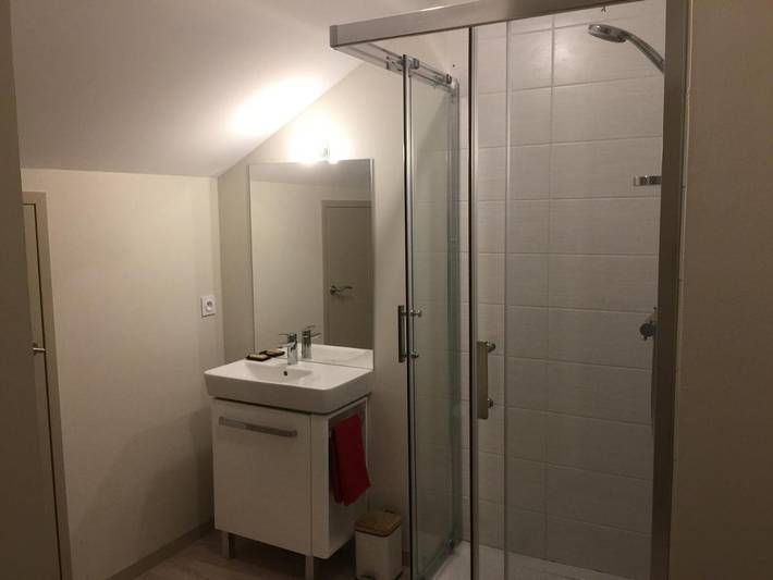 Location de vacances pour 4 personnes, avec vue et terrasse à Céré-la-Ronde - 4