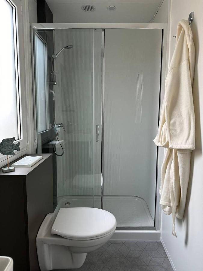 Camping Kozarica Mobile Homes in Ciuleanu-Veres Beach, Pakostane