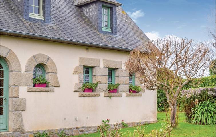 Location de vacances pour 2 personnes, avec Jardin dans Buguélès