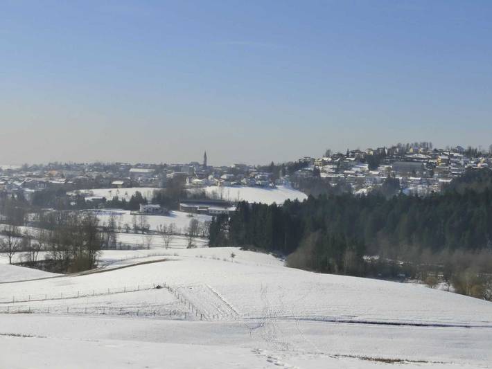 Bungalow für 4 Personen, mit Balkon und Pool sowie Sauna in Niederbayern