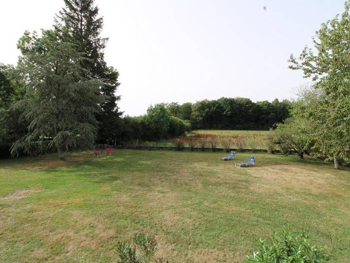 Location de vacances pour 4 personnes, avec Balcon et Jardin à Arpajon-sur-Cère - 2