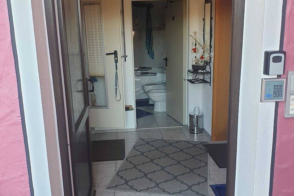Ganze Wohnung, Kaiser's Doppelzimmer 4 – Fewo in Franken in Herrieden, Romantische Straße
