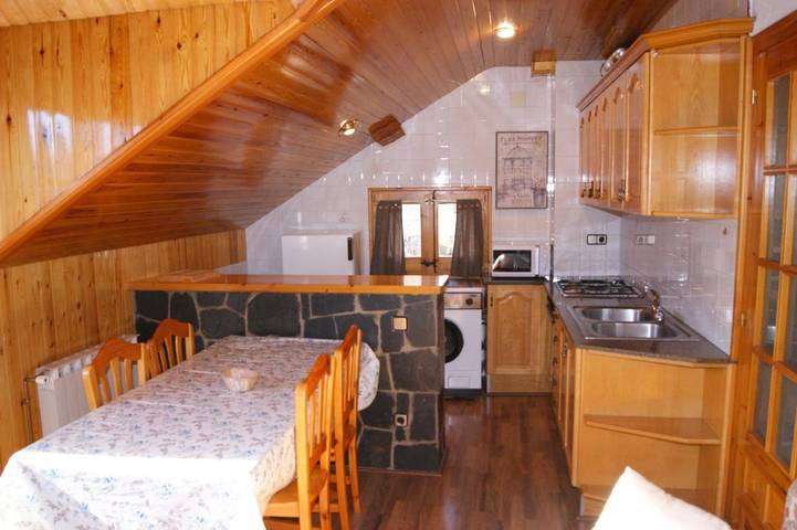 Gîte pour 4 personnes, avec balcon et vue à Espot - 2