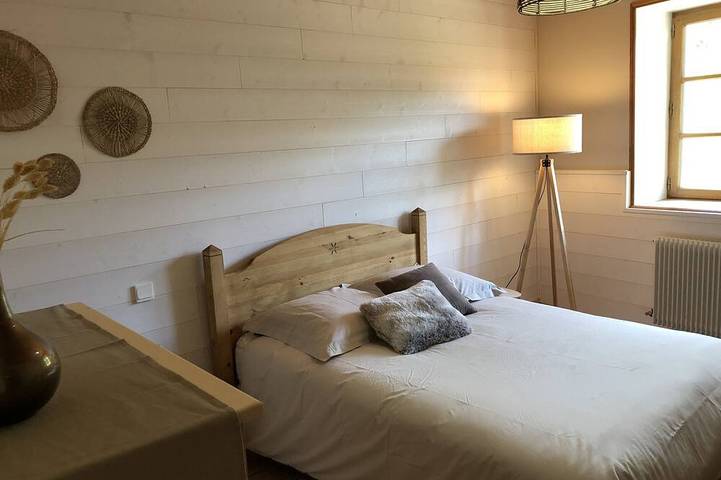 Gîte pour 6 personnes, avec piscine et jardin à Rosières - 3